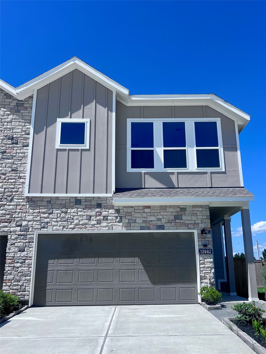Property photo for 12682 Blue Catfish Lane, Cypress, TX