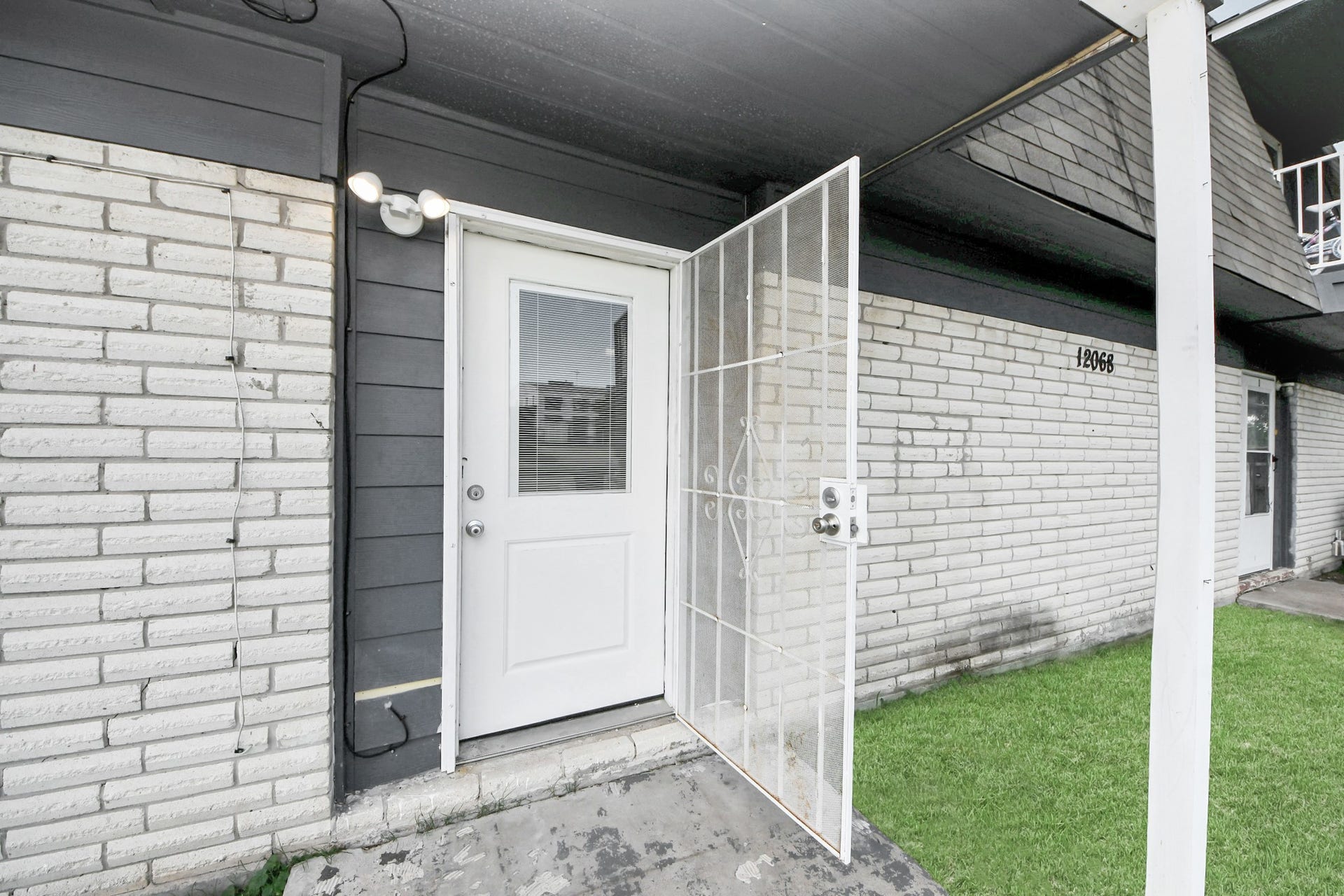 12068 Beechnut Street Street, #C, Houston, TX 77072 12068 Beechnut Street Street, #C, Houston, TX 77072