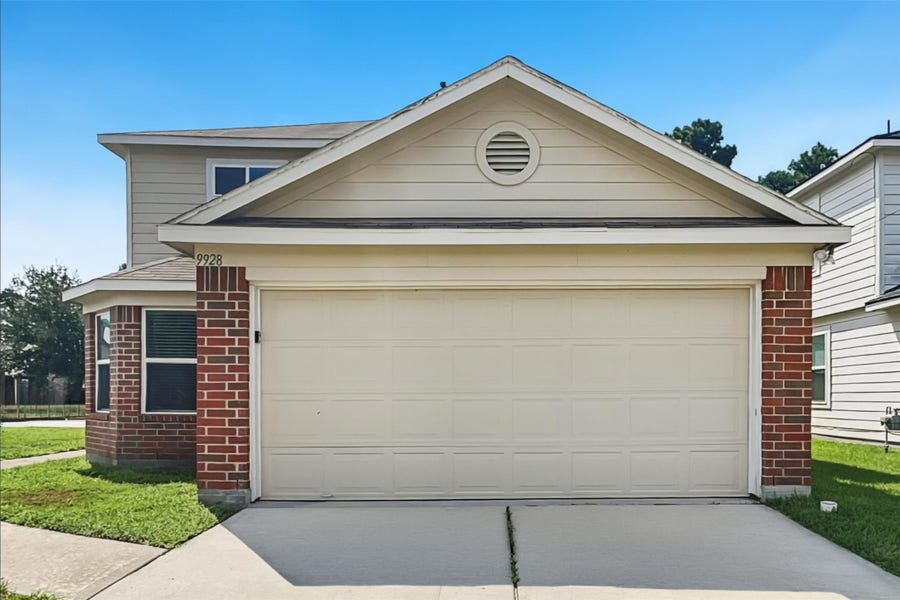 Property photo for 9928 Grebe Drive, Conroe, TX