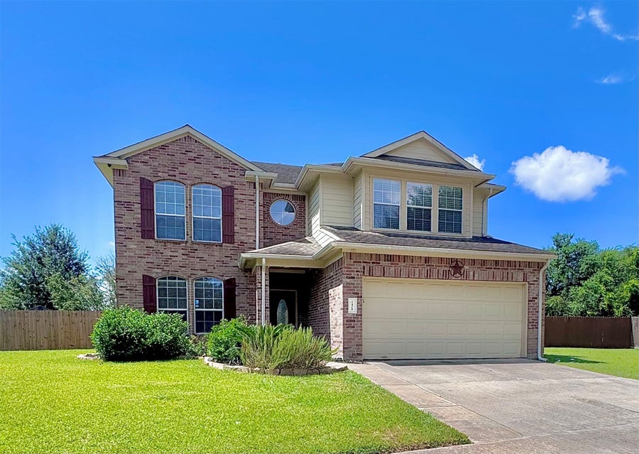 Property photo for 7408 Newport Lane, Pearland, TX
