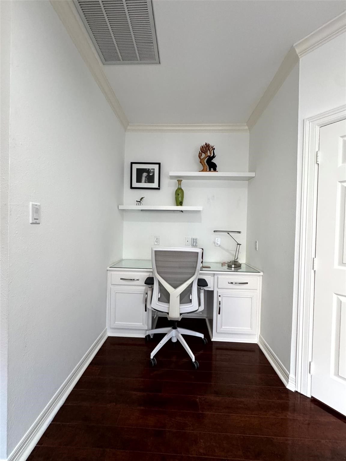 824 Birdsall Street, Houston, TX 77007 Office Space