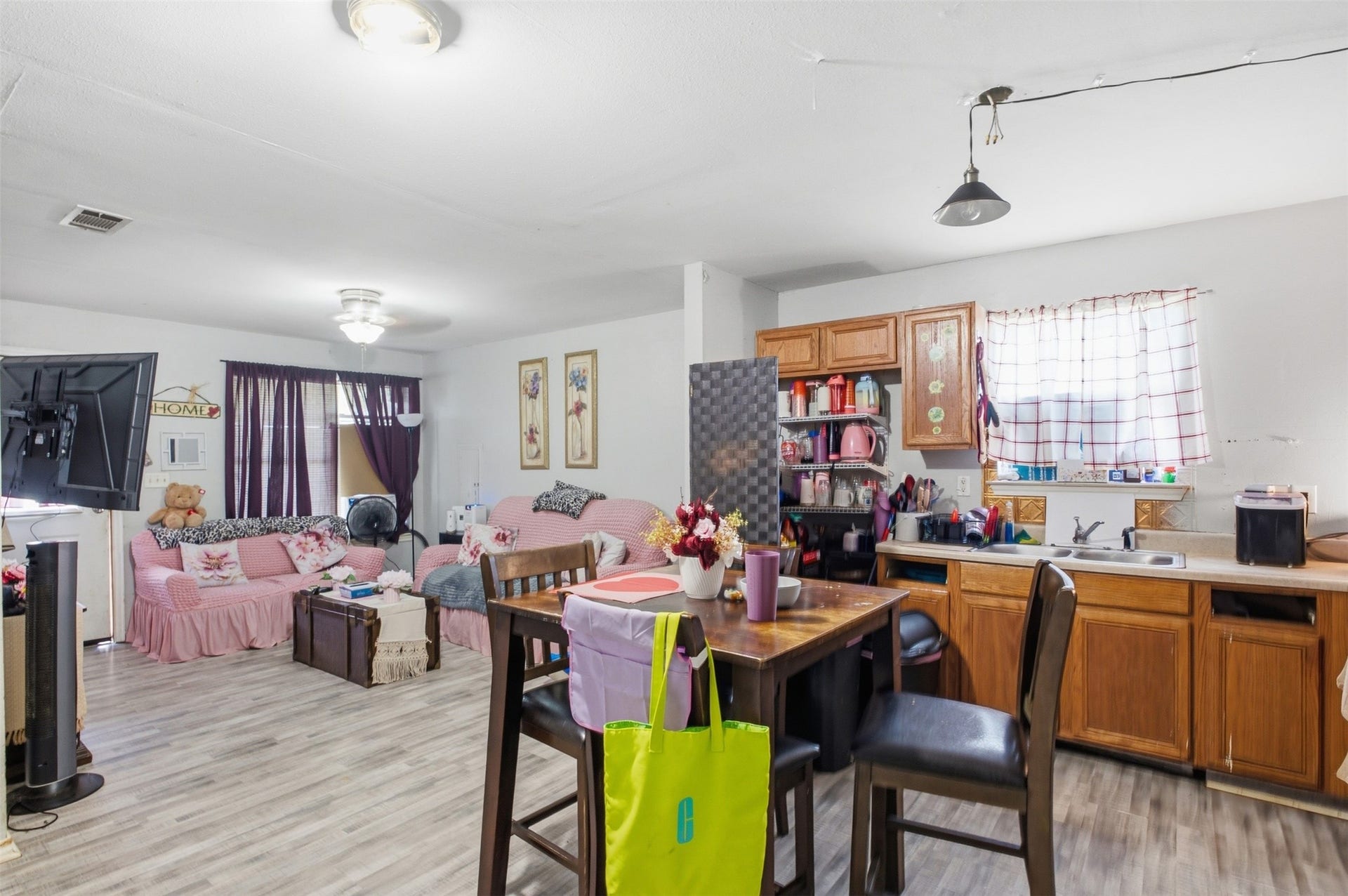 4314 Avenue T, Santa Fe, TX 77510 4314 Avenue T, Santa Fe, TX 77510