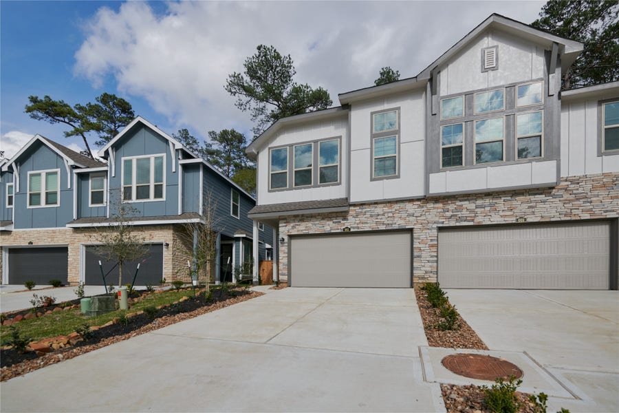 Property photo for 665 Royal Arch Drive, Conroe, TX