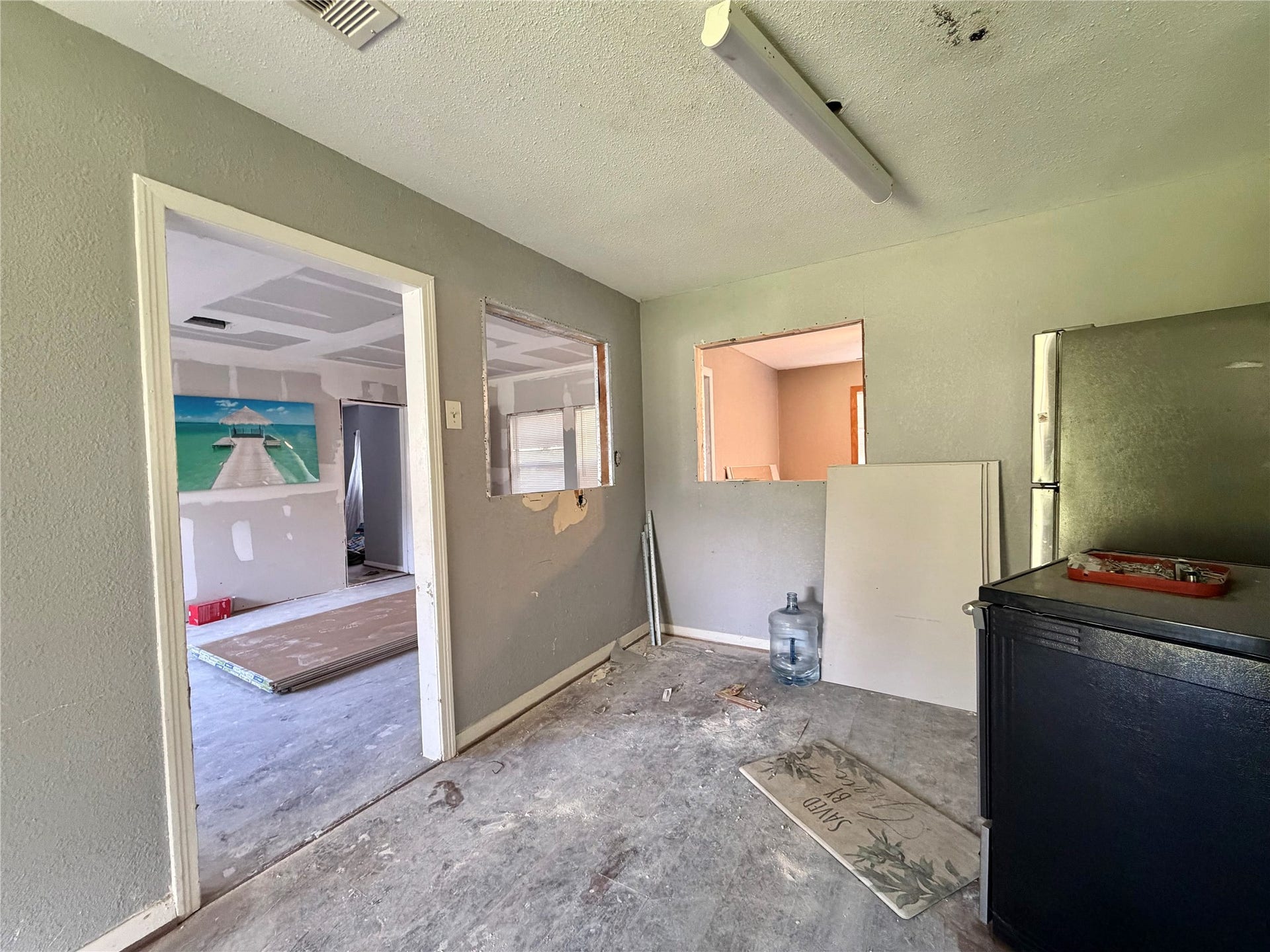 711 W 7th Street, Freeport, TX 77541 Kitchen