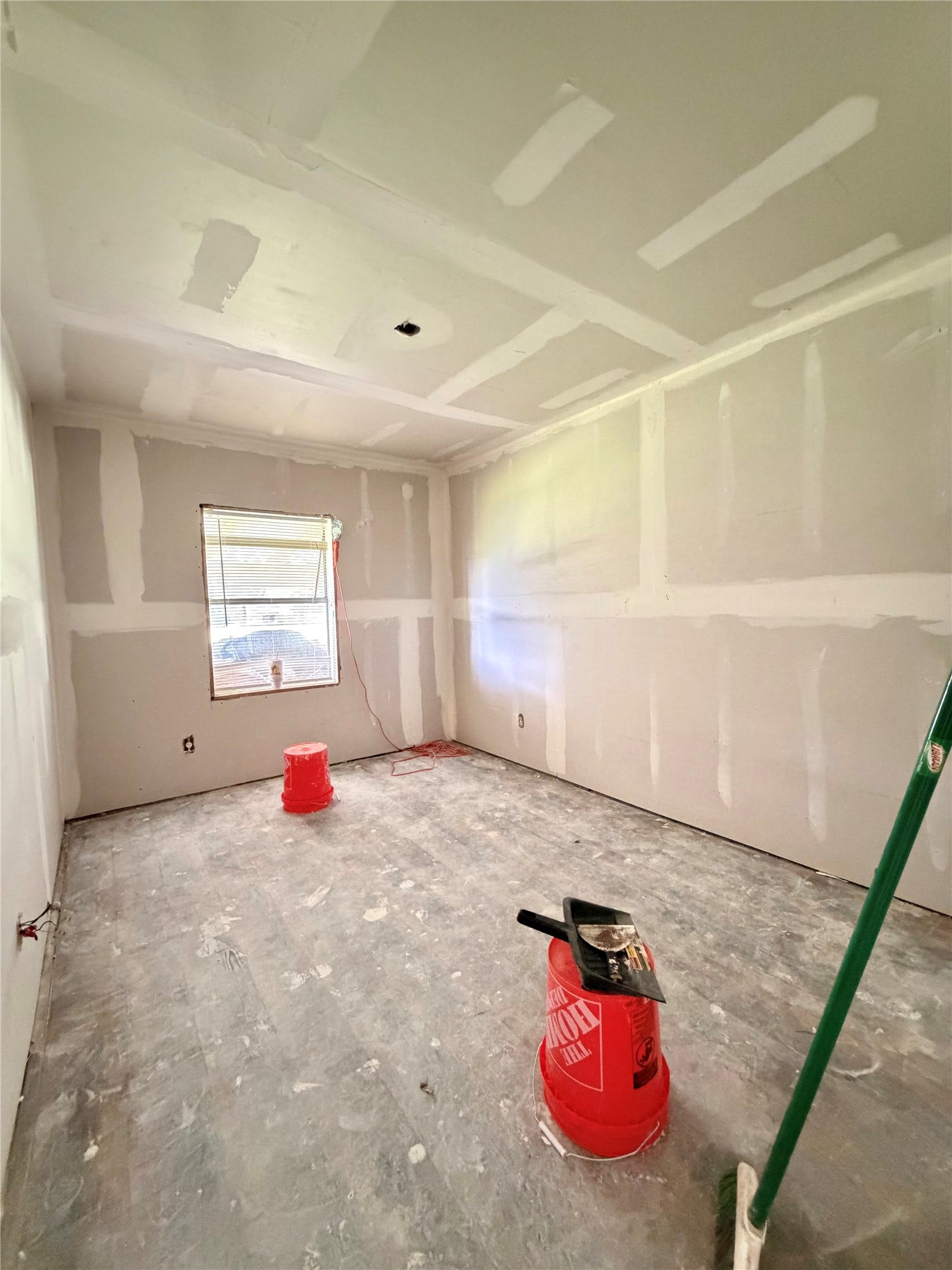 711 W 7th Street, Freeport, TX 77541 Bedroom