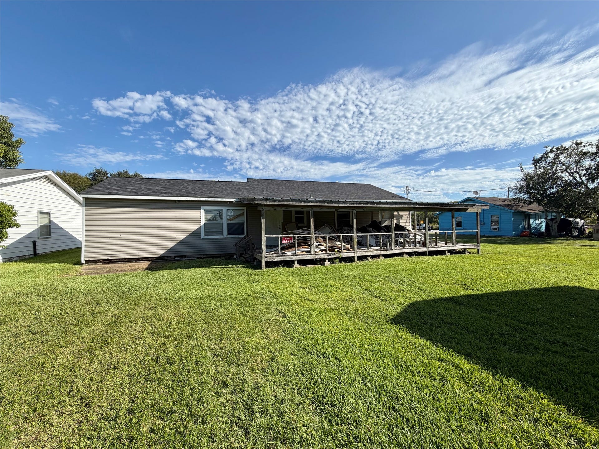 711 W 7th Street, Freeport, TX 77541 711 W 7th Street, Freeport, TX 77541