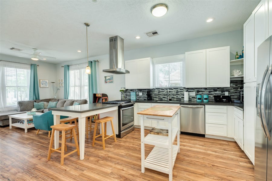 Property photo for 1516 37th Street, Galveston, TX
