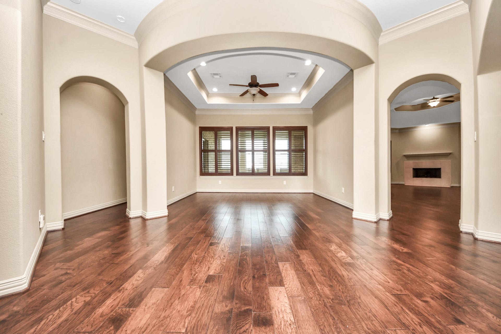 4827 Magnolia Bend Drive, Rosharon, TX 77583 4827 Magnolia Bend Drive, Rosharon, TX 77583
