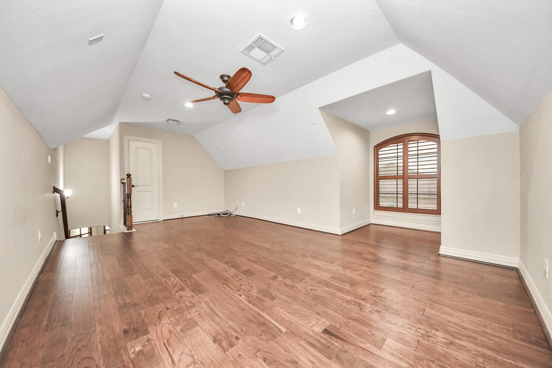4827 Magnolia Bend Drive, Rosharon, TX 77583 4827 Magnolia Bend Drive, Rosharon, TX 77583