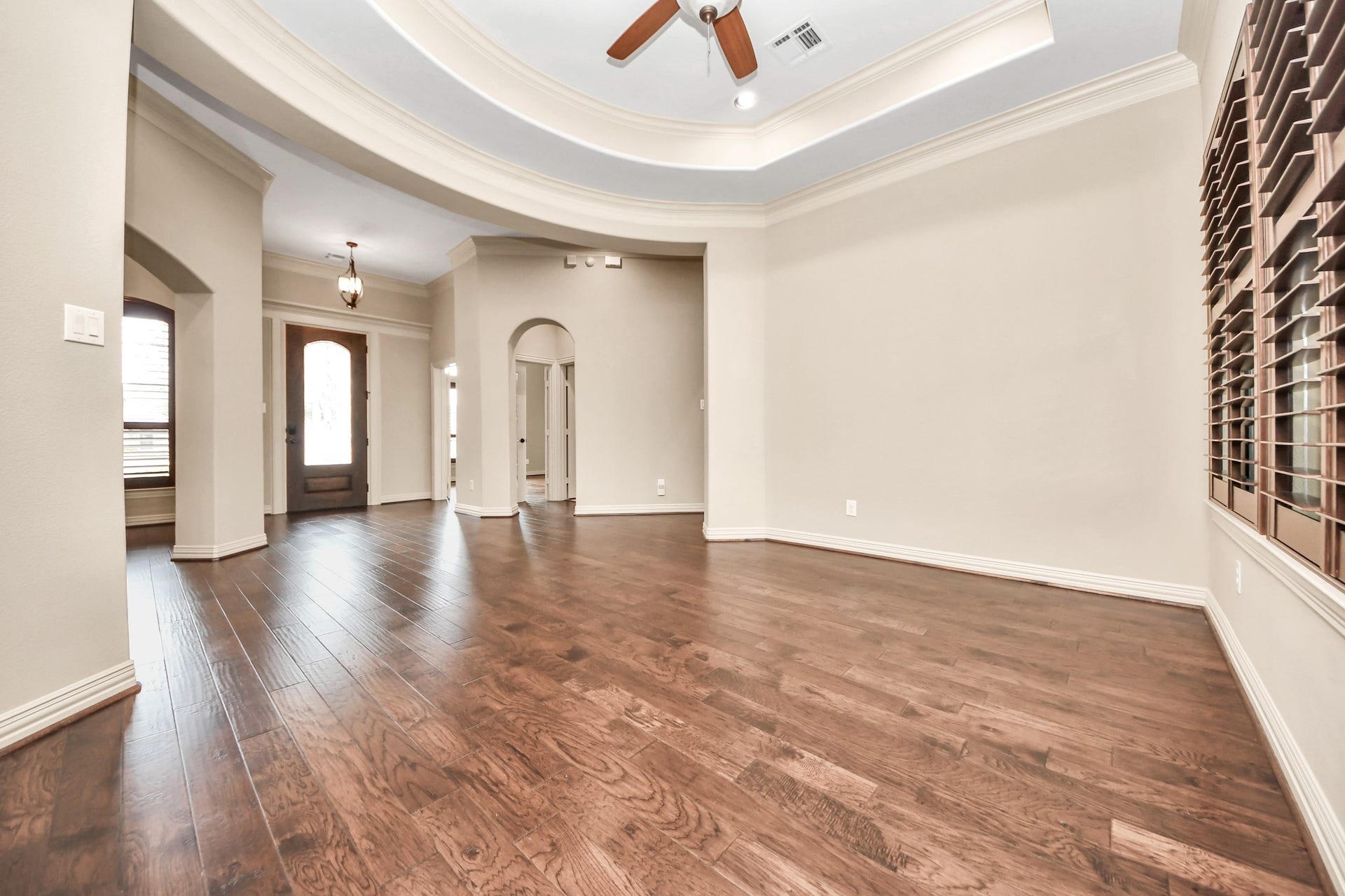 4827 Magnolia Bend Drive, Rosharon, TX 77583 4827 Magnolia Bend Drive, Rosharon, TX 77583
