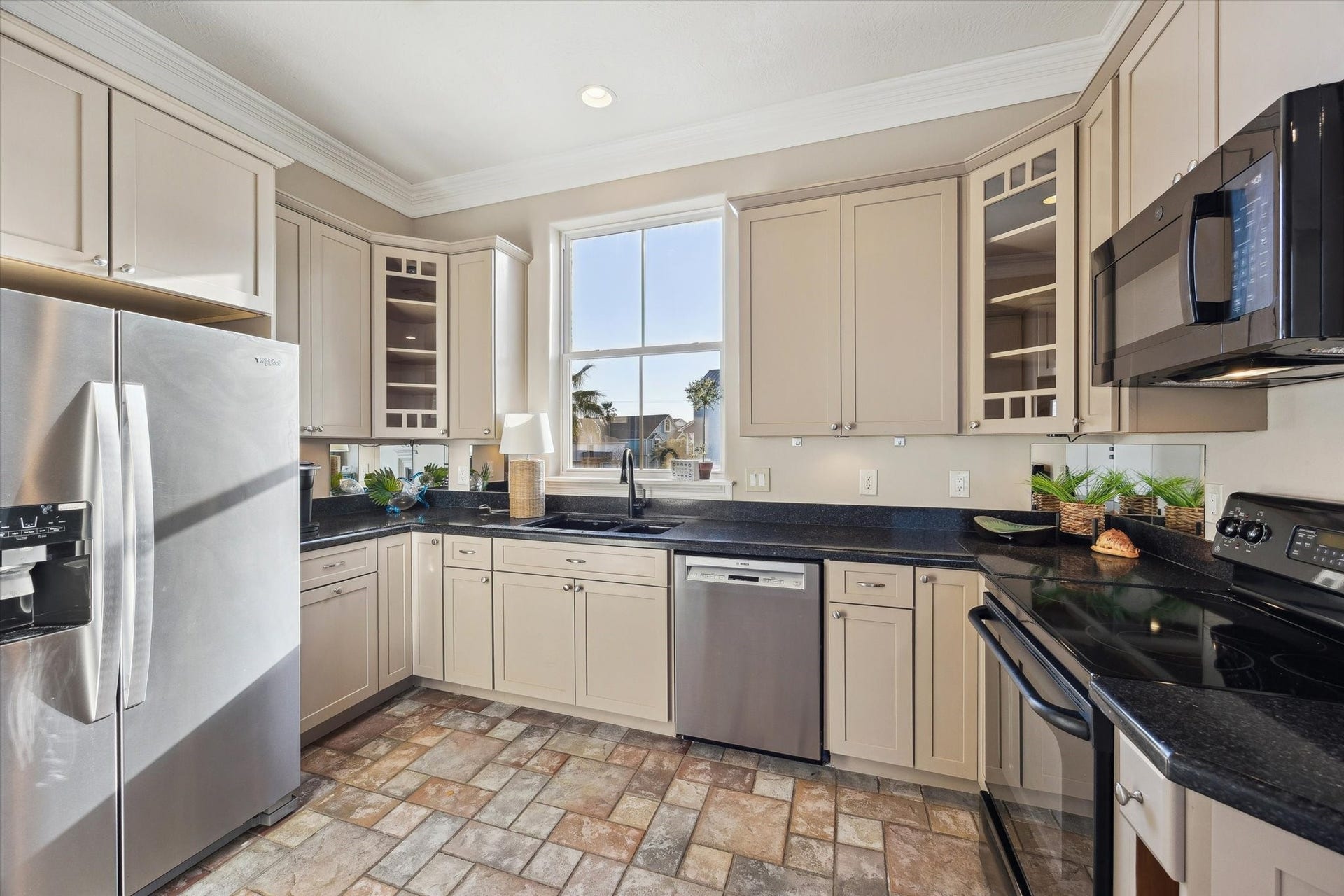 Open kitchen with plenty of cabinet space