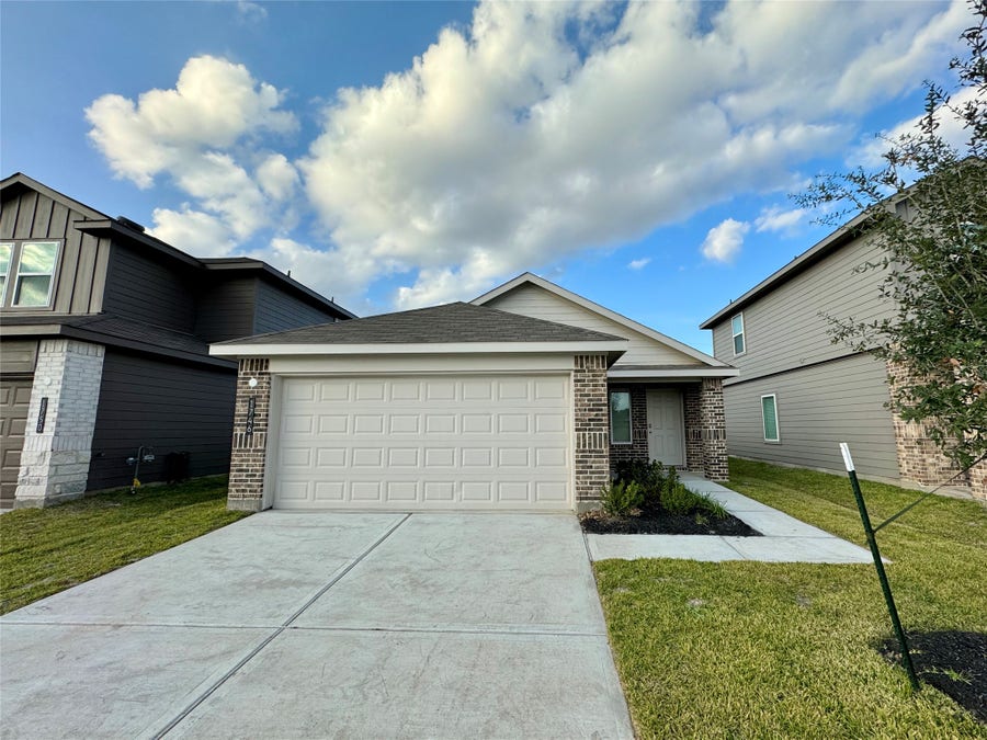 Property photo for 1746 Windstone Ridge Dr, Houston, TX