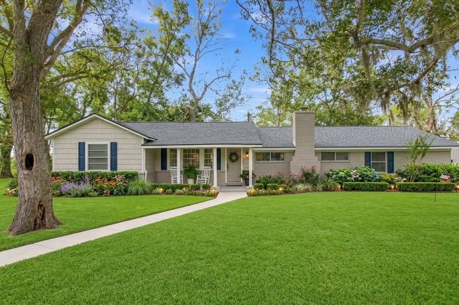 Property photo for 16852 County Road 809, Brazoria, TX