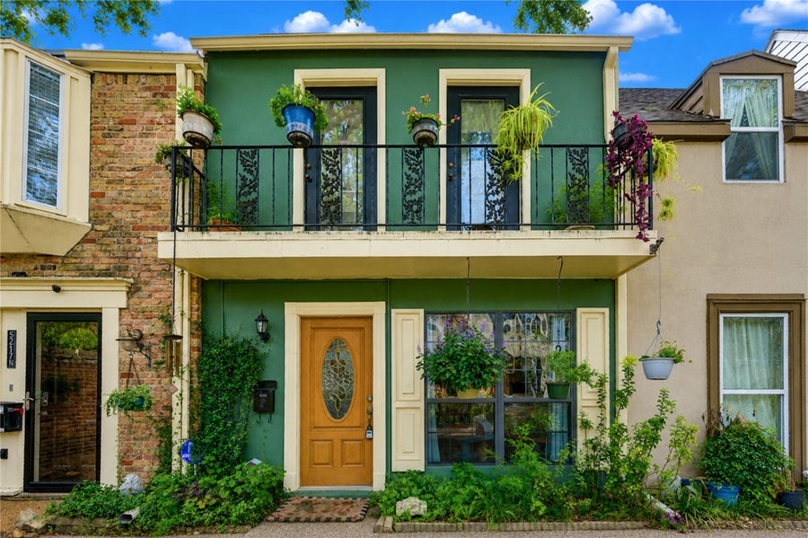 Property photo for 5217 Arboles Drive, #M, Houston, TX