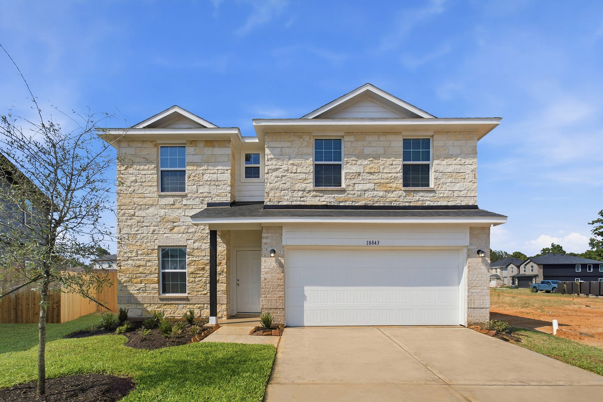 10843 Piston Court, Conroe, TX 77303 10843 Piston Court, Conroe, TX 77303