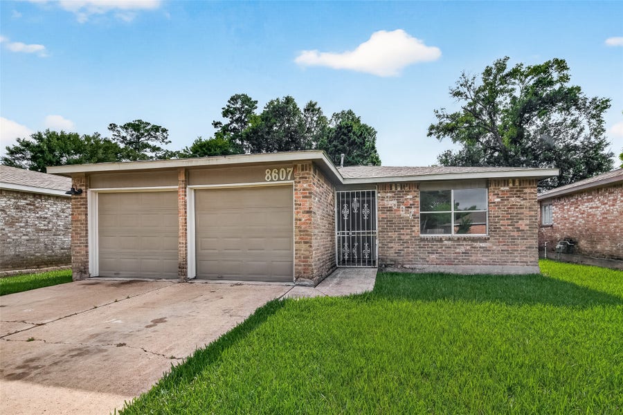 Property photo for 8607 Valley Forest Drive, Houston, TX