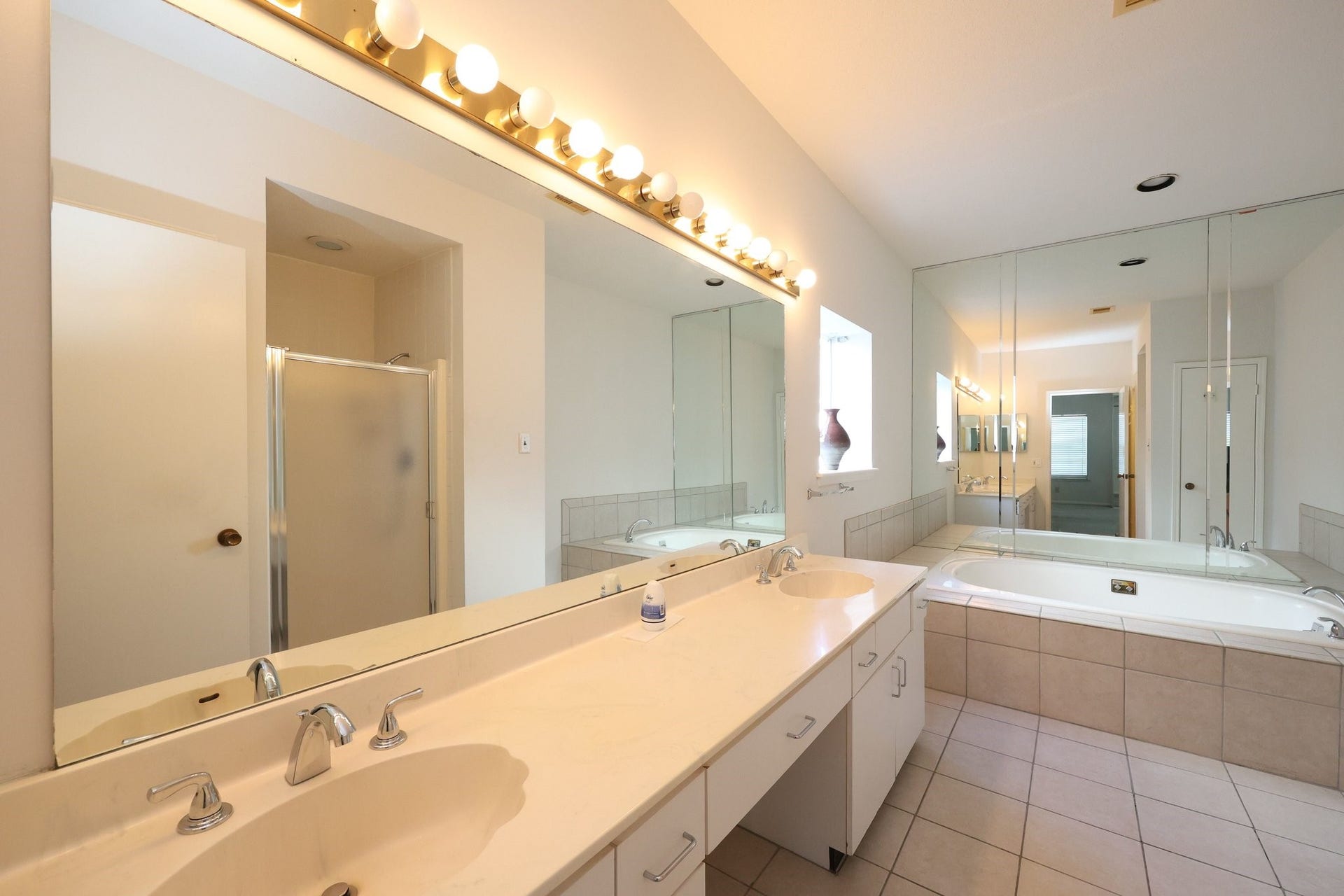 6000 Reims Road, #3410, Houston, TX 77036 6000 Reims Road, #3410, Houston, TX 77036