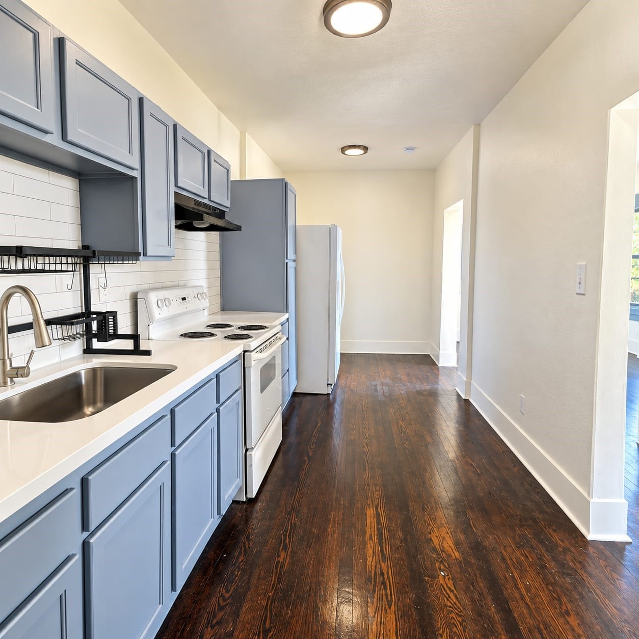 4540 Mckinney Street, #4, Houston, TX 77023 Kitchen