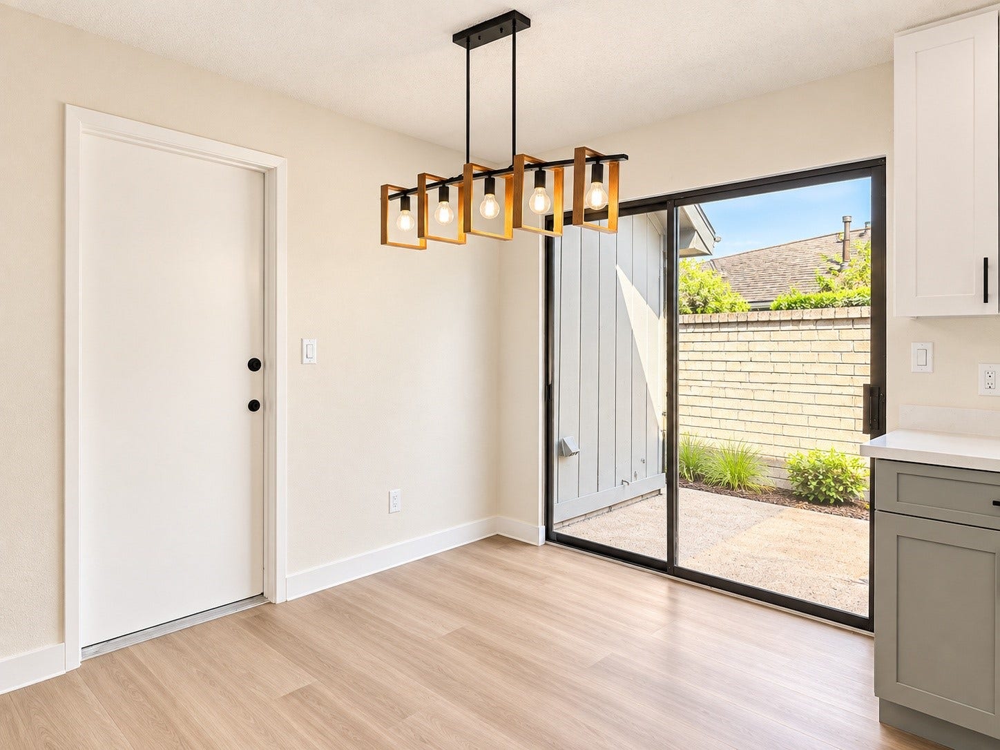 2226 Sunset Trail, Sugar Land, TX 77478 2226 Sunset Trail, Sugar Land, TX 77478