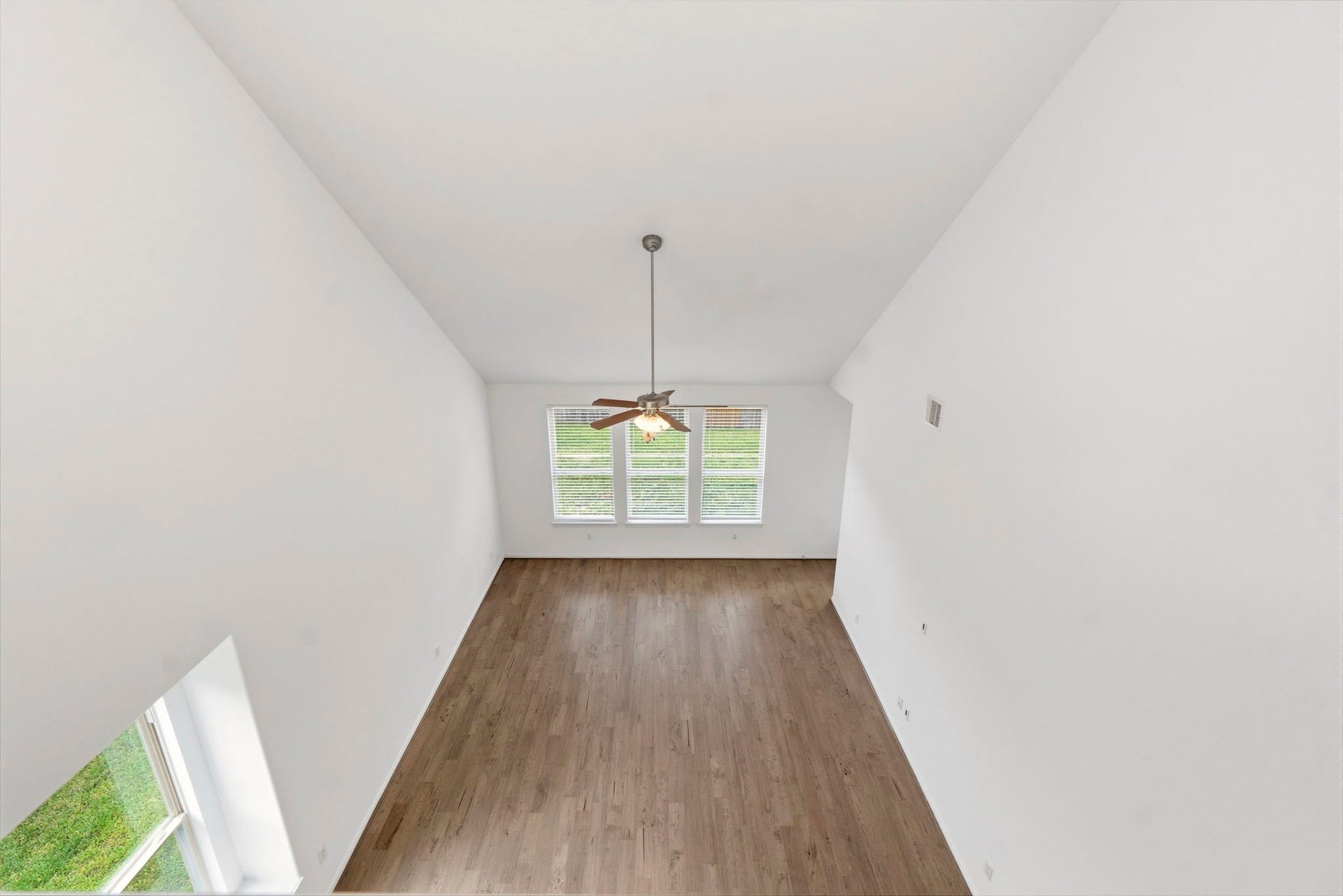 141 Emory Birch Drive, Montgomery, TX 77316 141 Emory Birch Drive, Montgomery, TX 77316