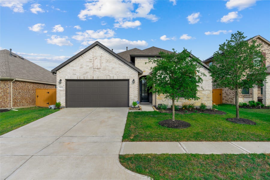 Property photo for 8654 Flamingo Bay Lane, Cypress, TX