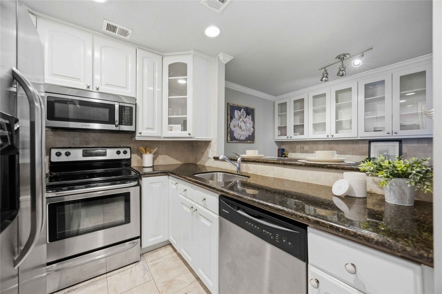 Property photo for 3600 Montrose Boulevard, #304, Houston, TX