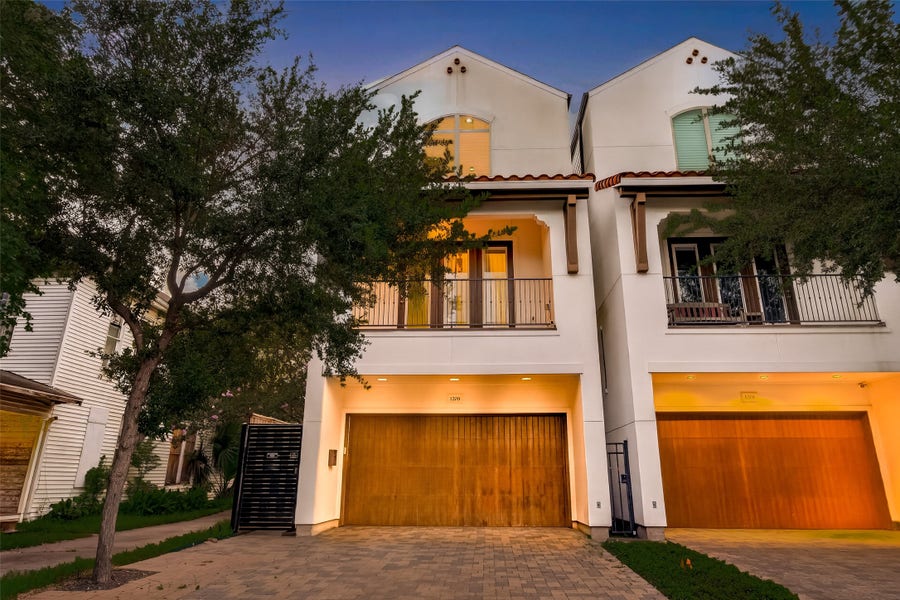 Property photo for 1208 Welch Street, Houston, TX