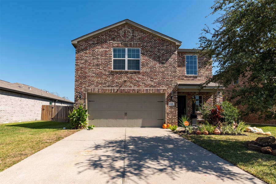 Property photo for 2306 Starboard Sail Drive, La Marque, TX