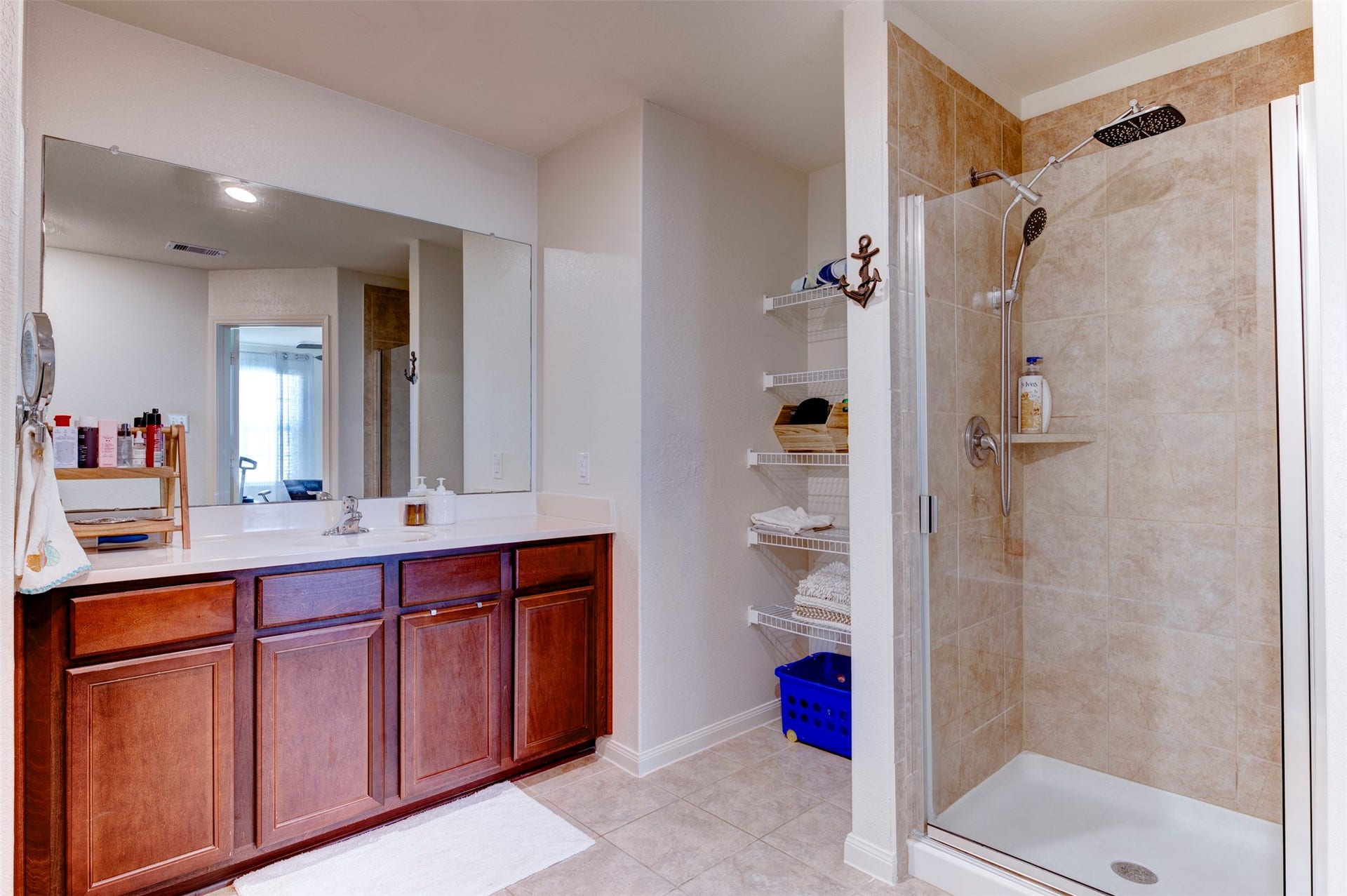 2306 Starboard Sail Drive, La Marque, TX 77568 2306 Starboard Sail Drive, La Marque, TX 77568