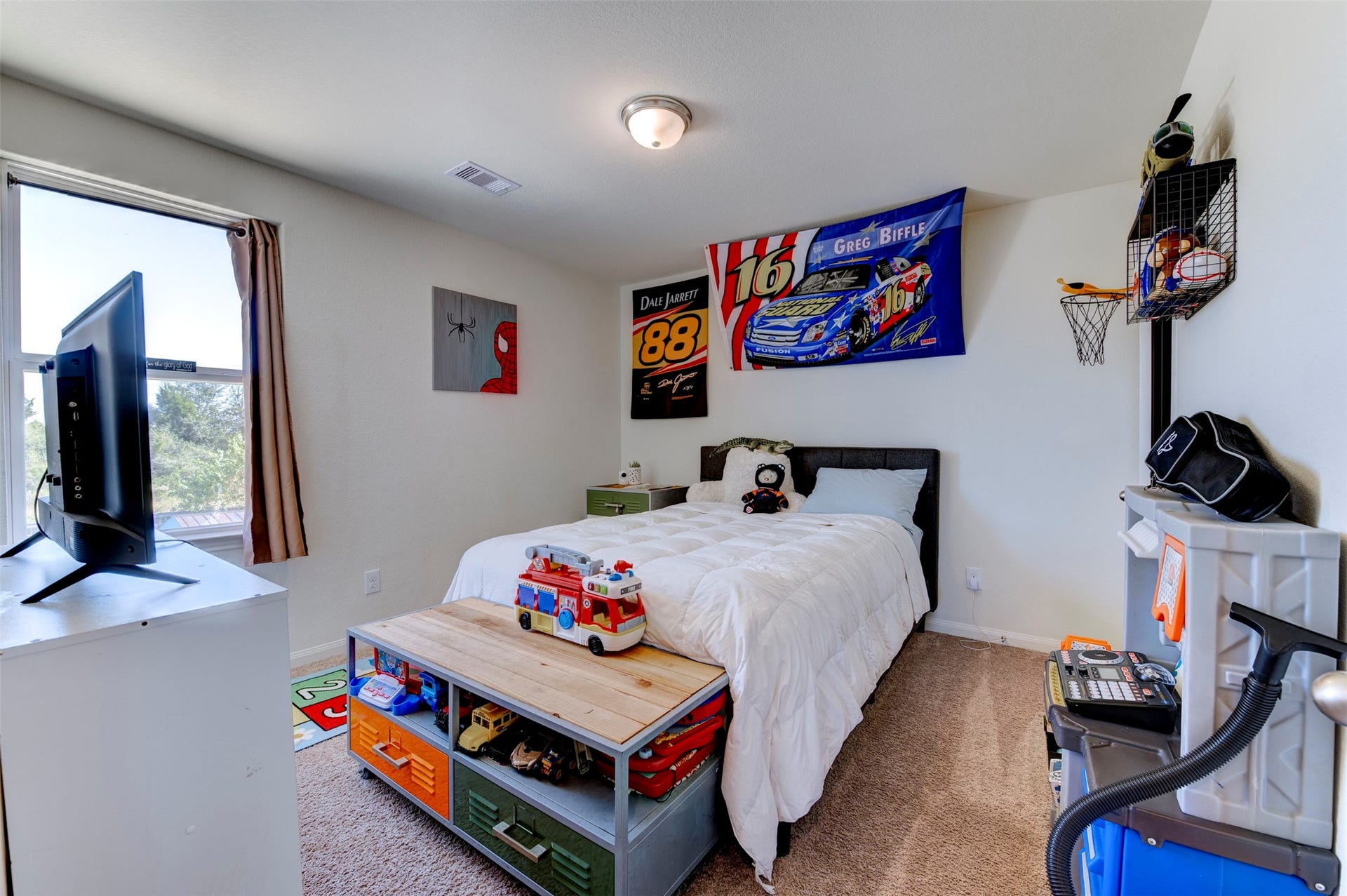2306 Starboard Sail Drive, La Marque, TX 77568 2306 Starboard Sail Drive, La Marque, TX 77568