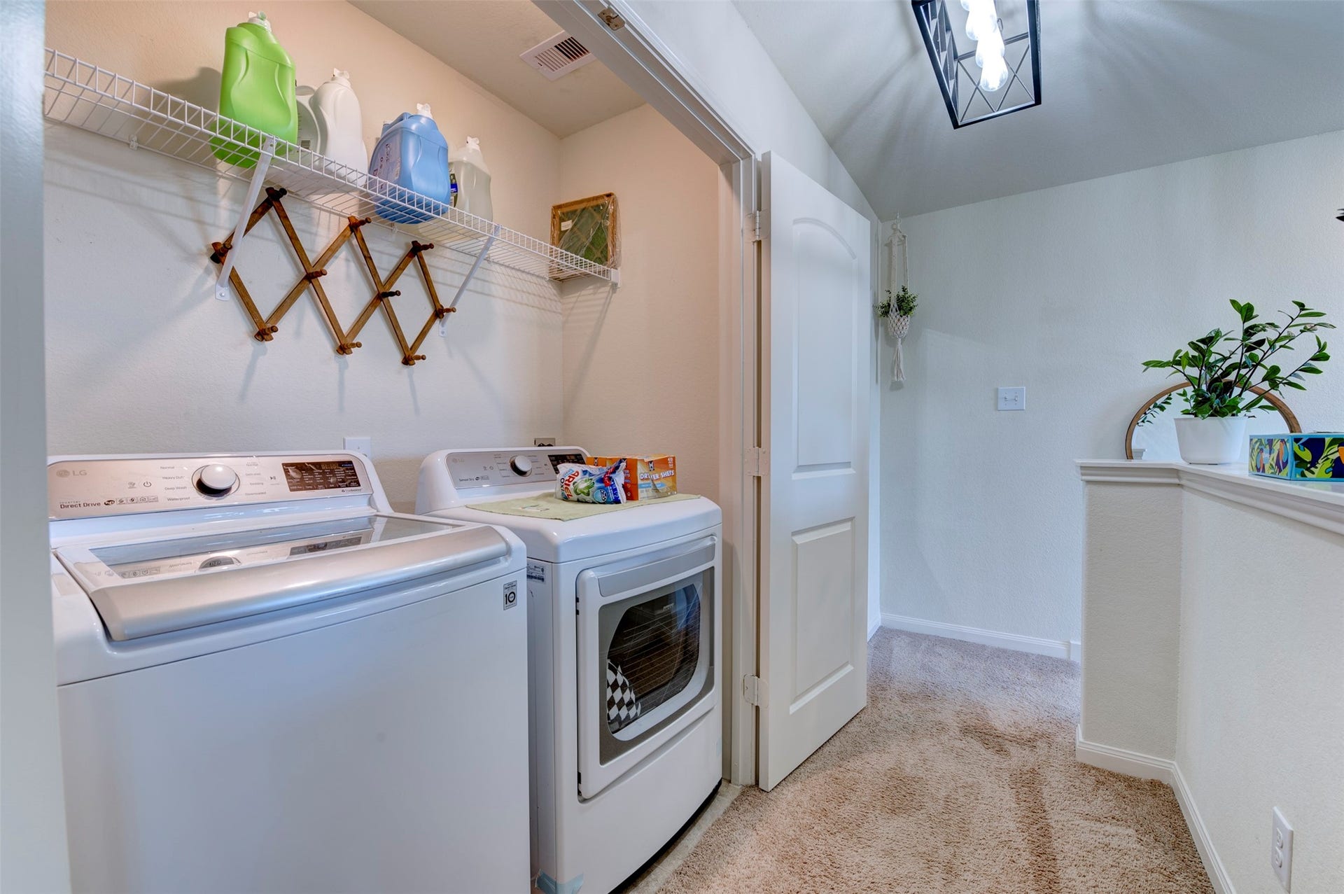 2306 Starboard Sail Drive, La Marque, TX 77568 2306 Starboard Sail Drive, La Marque, TX 77568