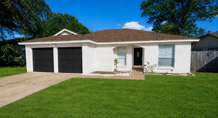 Property photo for 2022 Crosscoach Lane Lane, Katy, TX