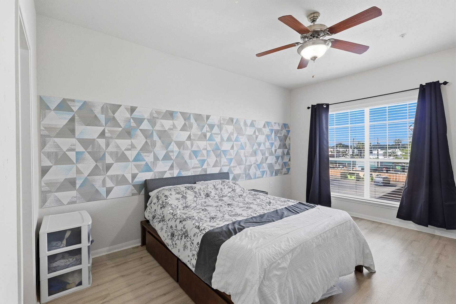 9200 Westheimer Road, #1201, Houston, TX 77063
