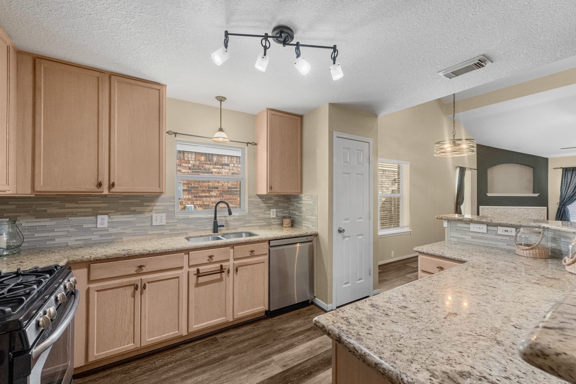 10311 Falling River Drive, Houston, TX 77095