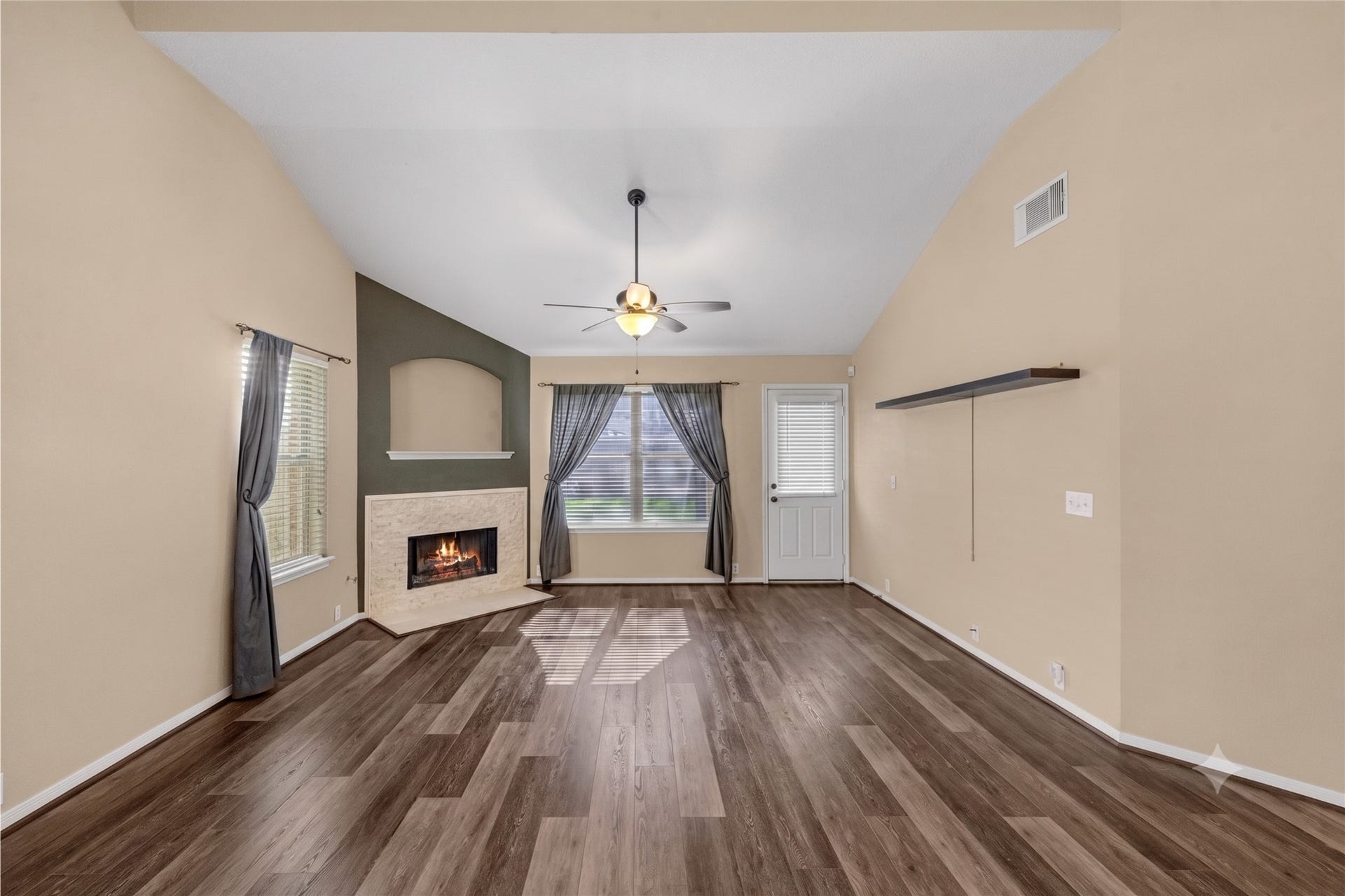 10311 Falling River Drive, Houston, TX 77095