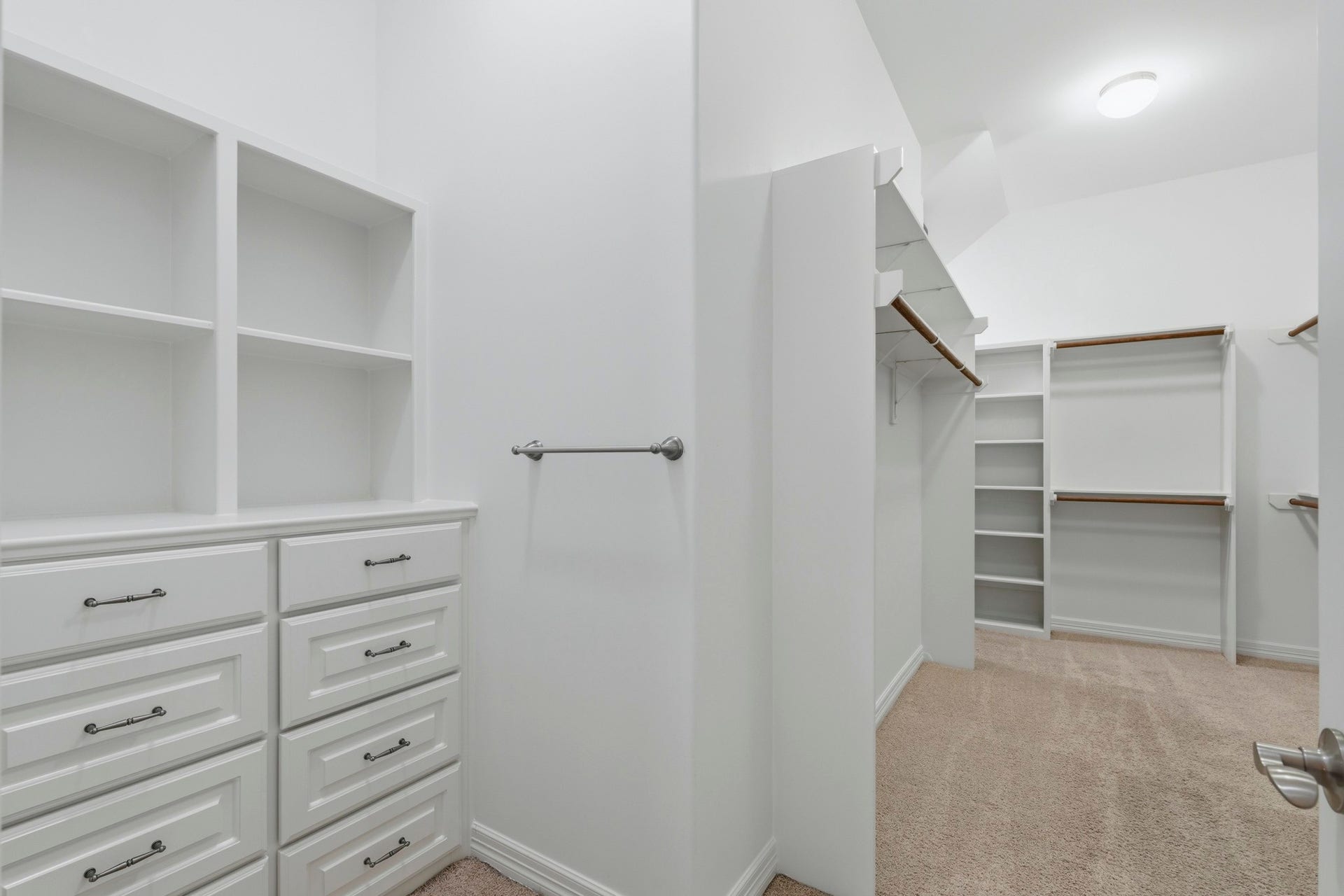 4318 Stonebrook Lane, Missouri City, TX 77459 HUGE Primary Closet
