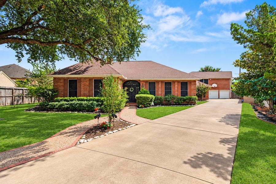 Property photo for 8115 Meadow Crest Street, Houston, TX