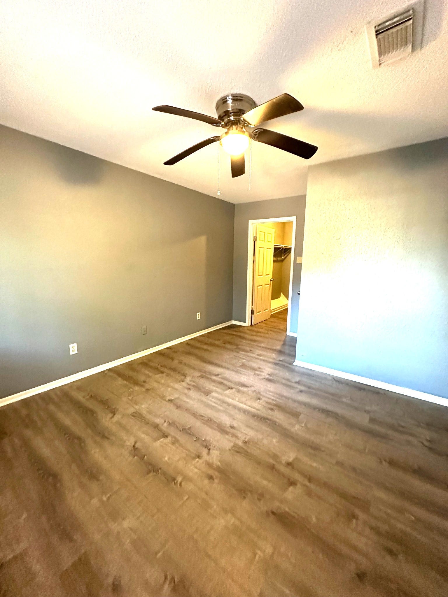 4712 Oleander Street, Bacliff, TX 77518 2nd bedroom
