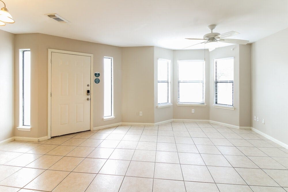 3023 La Estancia Lane, Houston, TX 77093 3023 La Estancia Lane, Houston, TX 77093