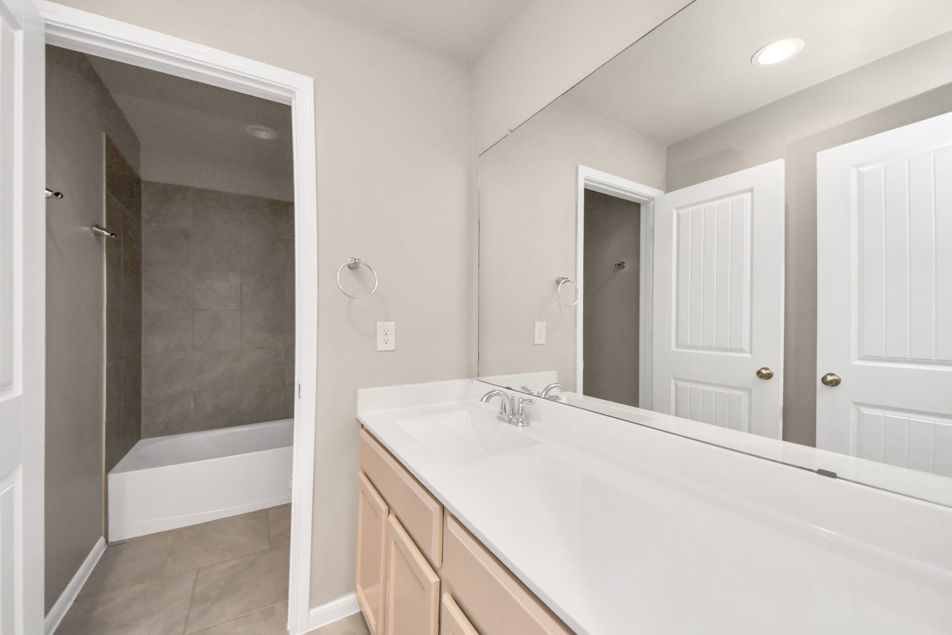 5646 Pleasant Falls Drive, Richmond, TX 77407 5646 Pleasant Falls Drive, Richmond, TX 77407