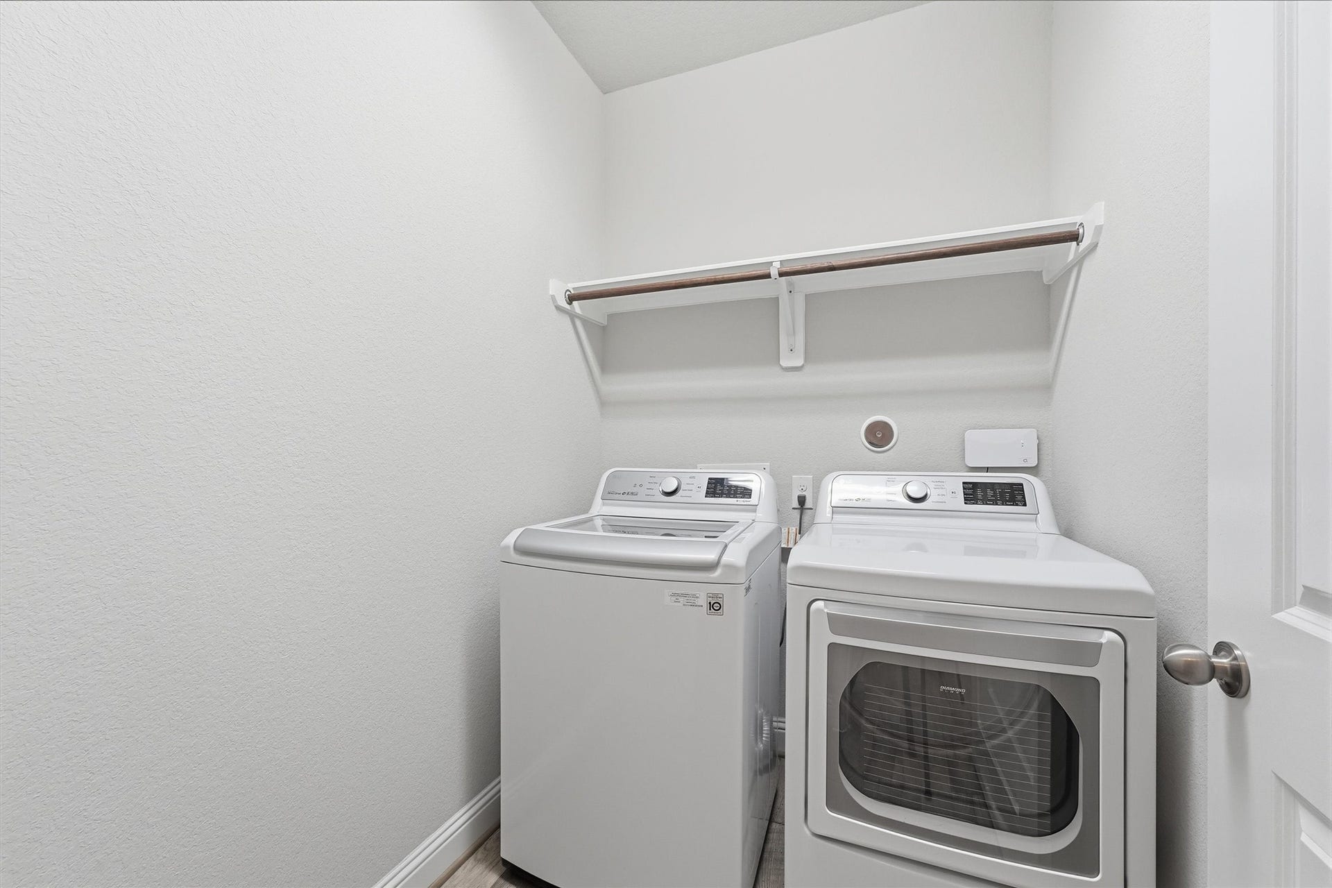 31549 Timber Grove Lane, Spring, TX 77386 31549 Timber Grove Lane, Spring, TX 77386