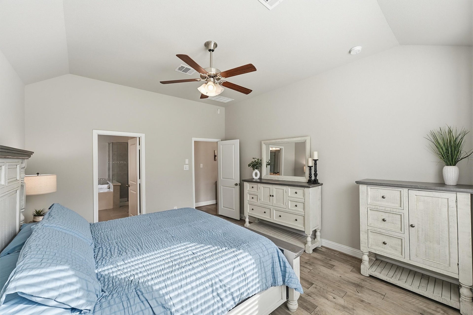 31549 Timber Grove Lane, Spring, TX 77386 31549 Timber Grove Lane, Spring, TX 77386
