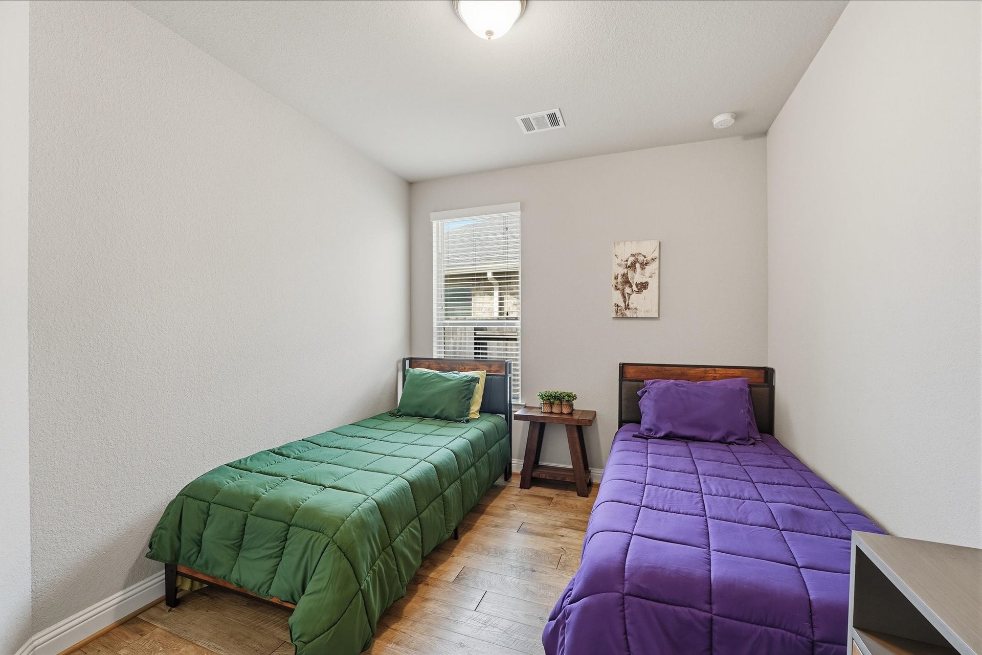31549 Timber Grove Lane, Spring, TX 77386 Secondary bedroom 2 - no carpet!