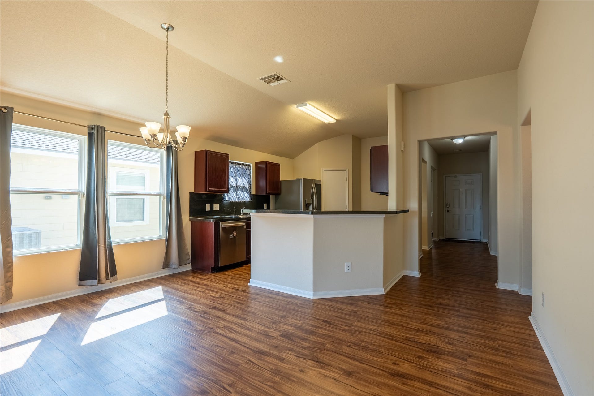 16815 Fallen Timbers Dr Drive, Conroe, TX 77385 Dining area