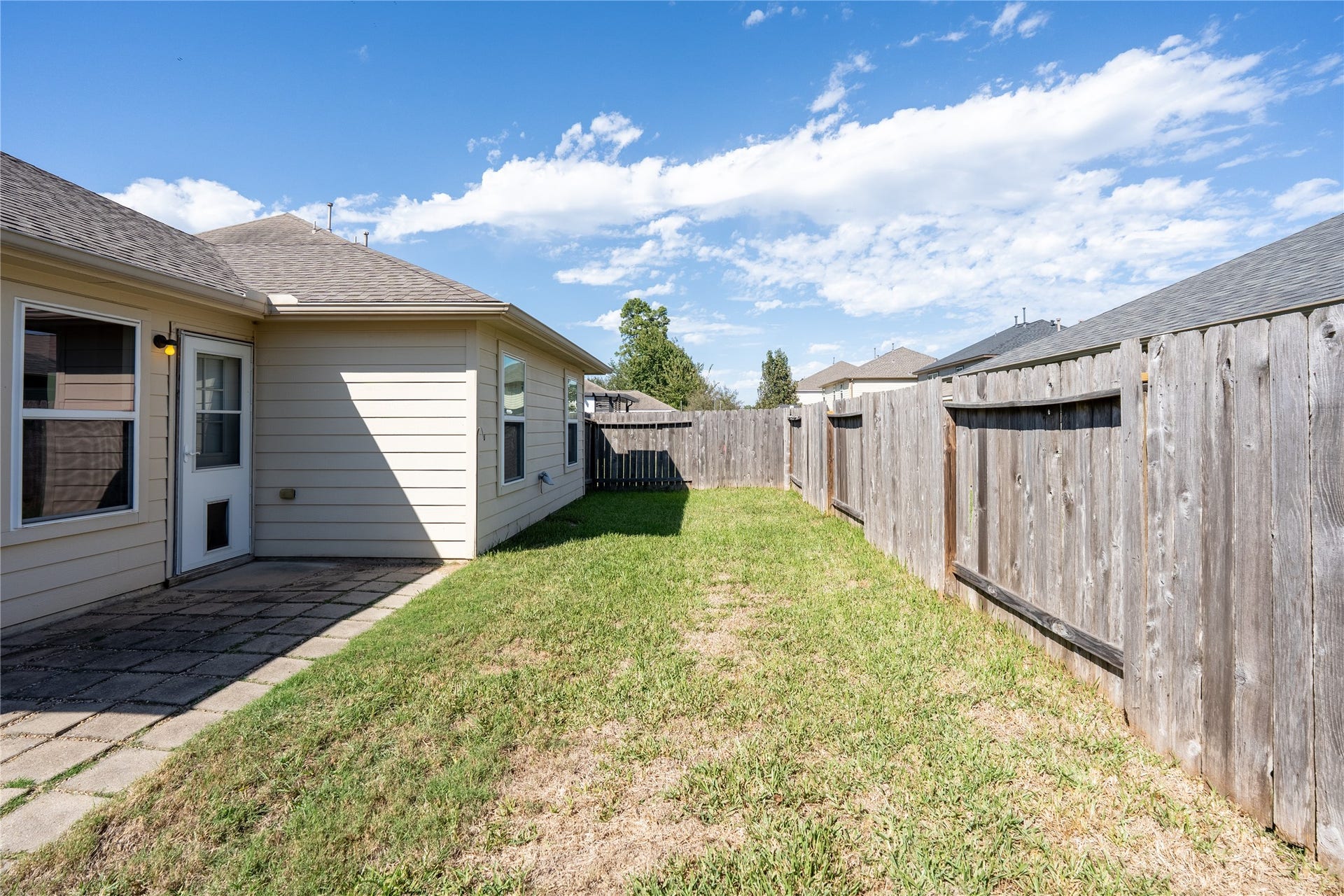 16815 Fallen Timbers Dr Drive, Conroe, TX 77385 Backyard, long view