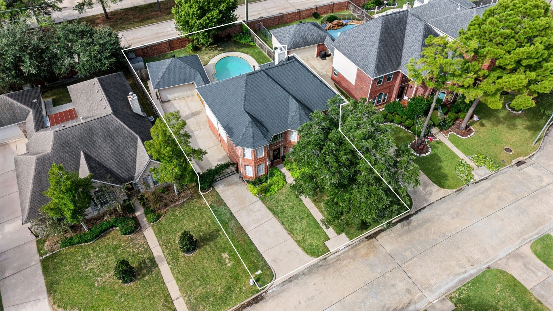 2410 Aubrey Falls Court, Katy, TX 77450 2410 Aubrey Falls Court, Katy, TX 77450