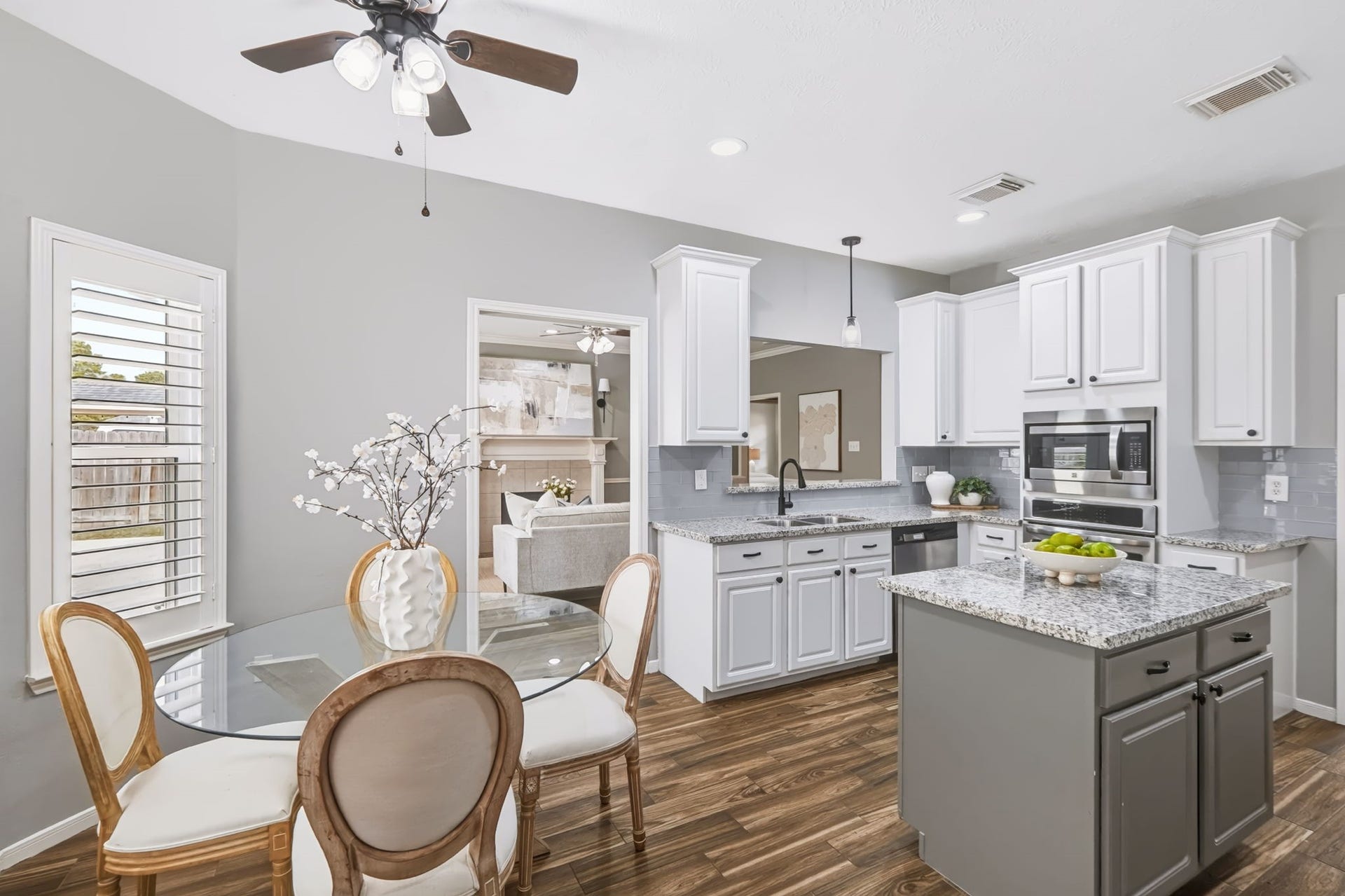 2410 Aubrey Falls Court, Katy, TX 77450 Start your mornings with coffee and sunshine in this cheerful breakfast area! Conveniently located beside the kitchen, this comfortable dining space is perfect for casual meals, quick snacks and catching up at the end of the day.
