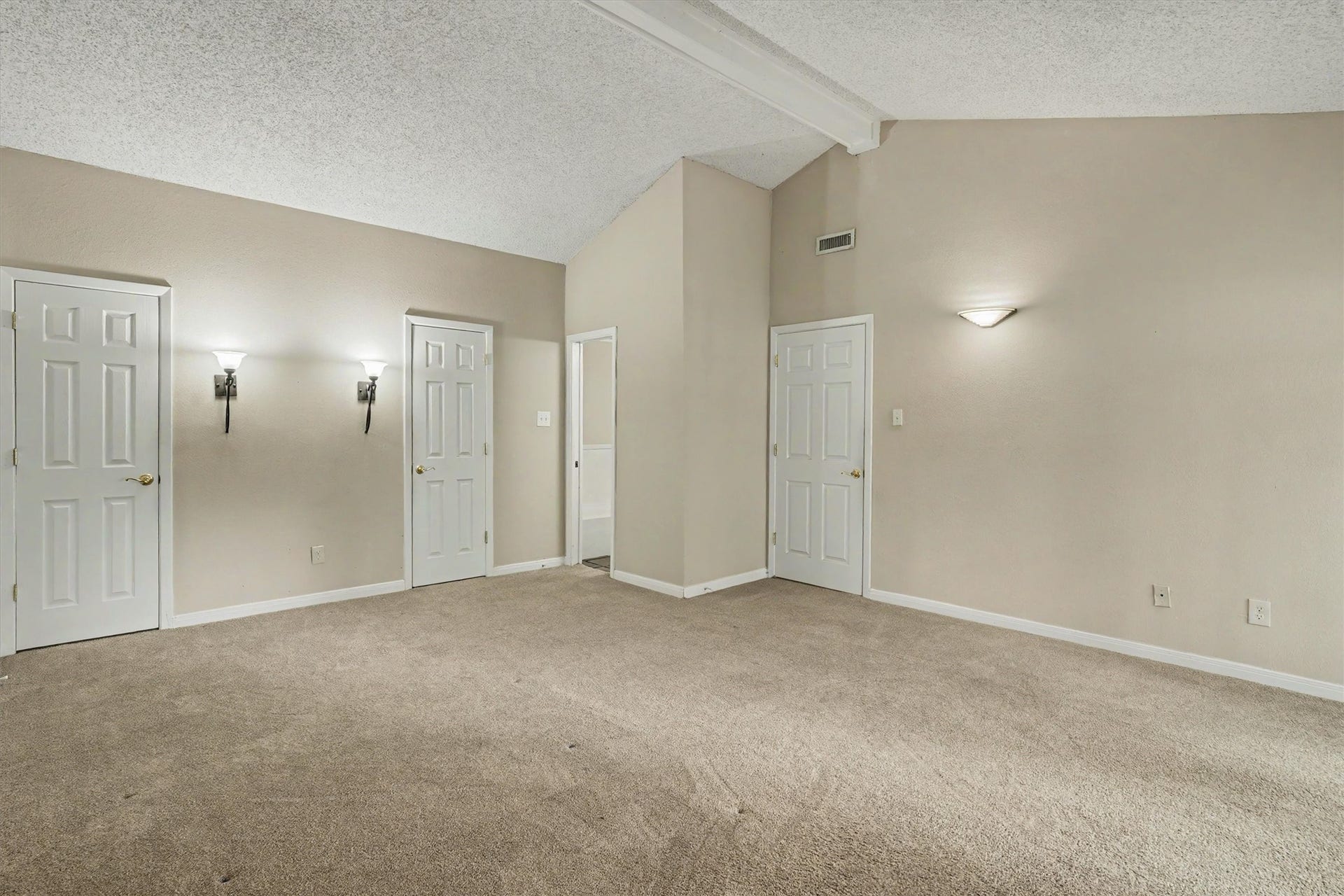 2301 Longwood Drive, Pearland, TX 77581 2301 Longwood Drive, Pearland, TX 77581