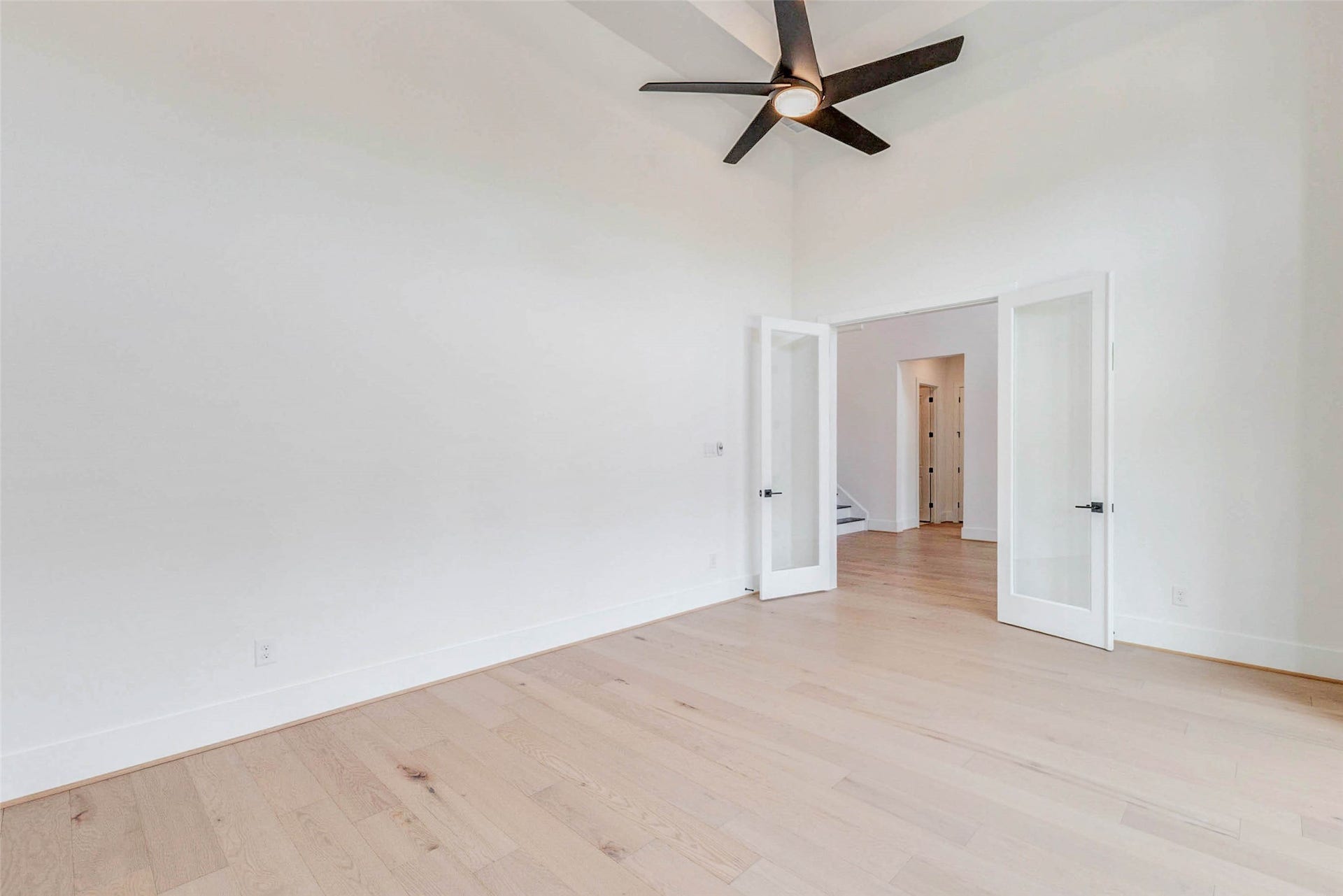 1327 Crown Forest Drive, Missouri City, TX 77459 1327 Crown Forest Drive, Missouri City, TX 77459