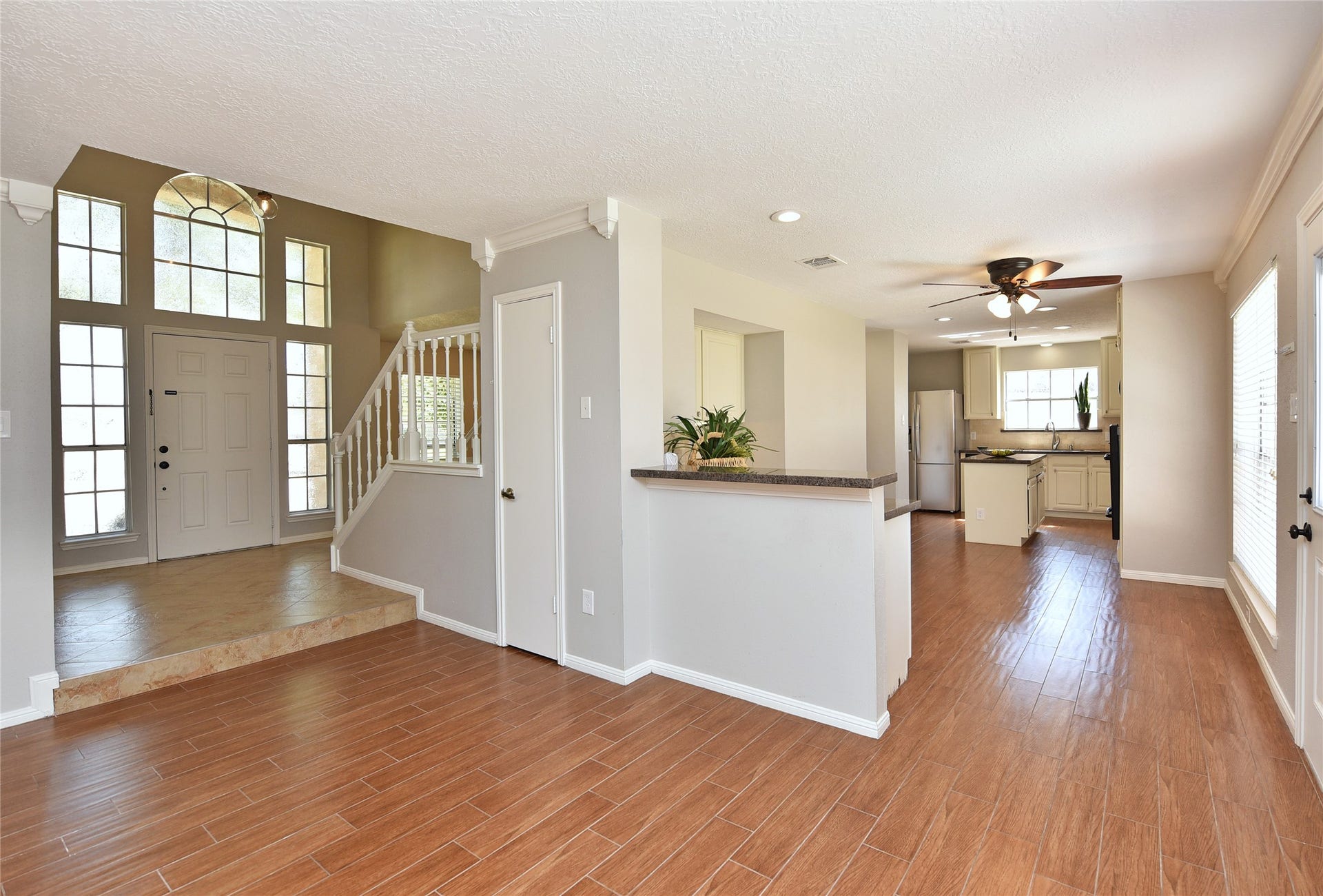 907 Sugarfield Court, Sugar Land, TX 77498 907 Sugarfield Court, Sugar Land, TX 77498